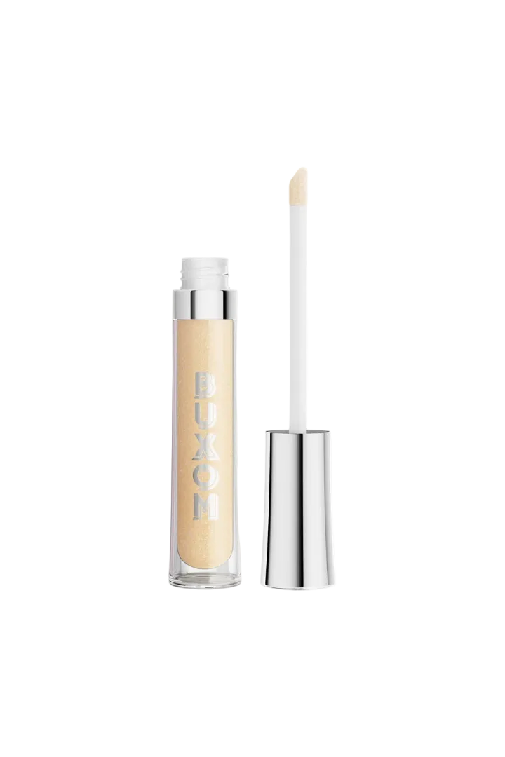 Buxom concealer with applicator on a white background Monza Outlet