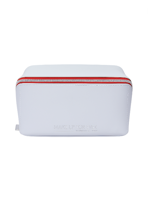 White cosmetic bag with red zipper on a white background monza outlet, Shein outlet, monza fashion