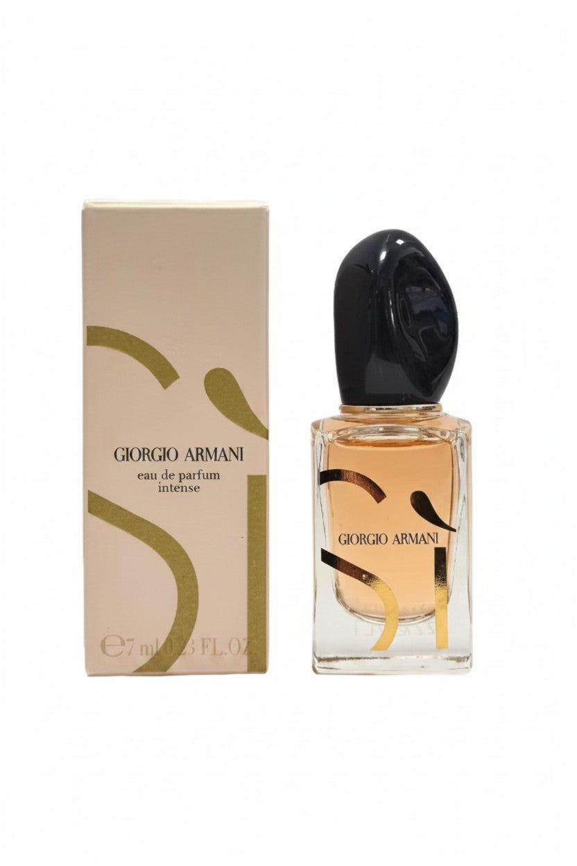 Giorgio Armani perfume bottle and packaging on a white background. Giorgio Armani, Monza Outlet, Monza Fashion, Shein Outlet