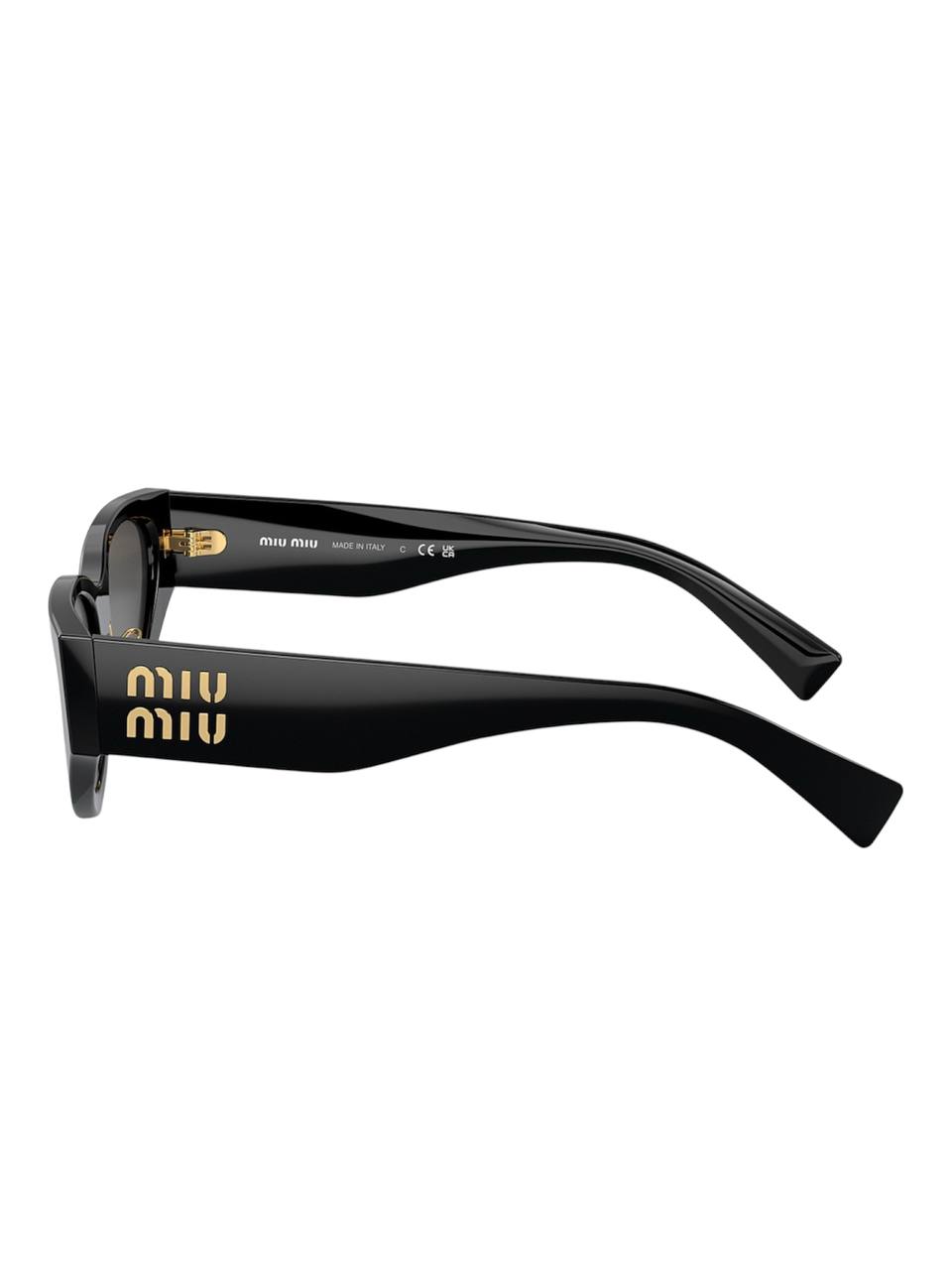 Black sunglasses with gold logo on a white background Monza Outlet, Monza Fashion, Shein Outlet