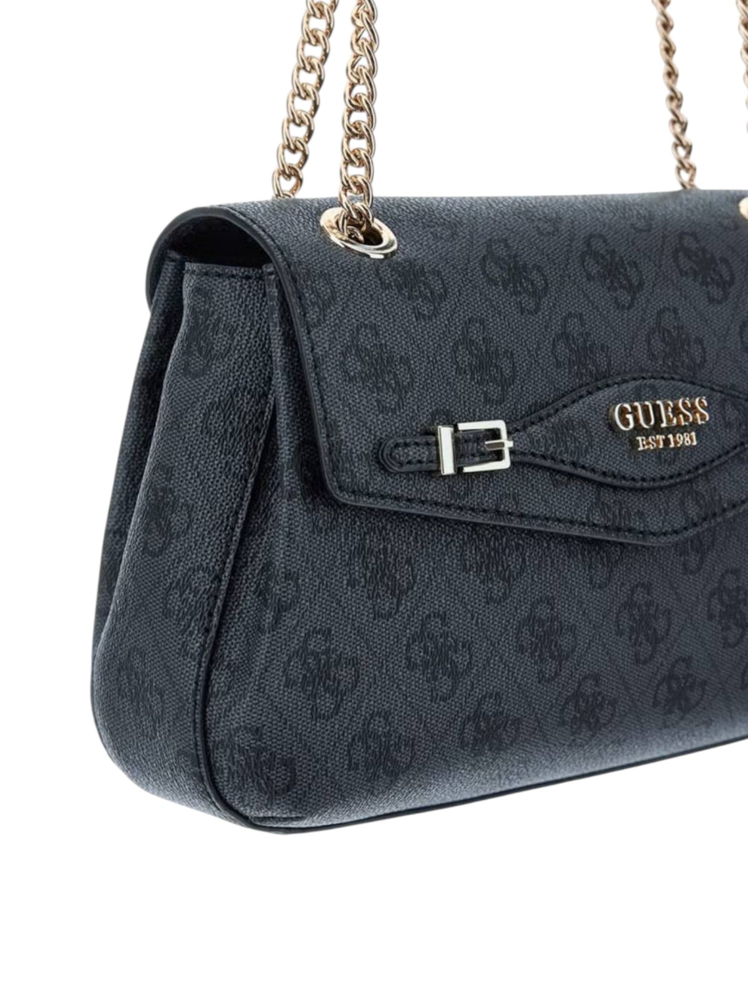 Black handbag with gold chain strap and Guess logo on a white background. Guess, Monza Outlet, Monza Fashion, Shein Outlet