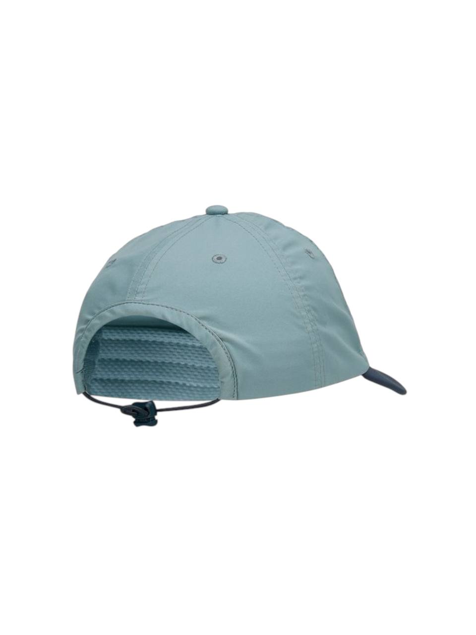 Light blue cap with a brim on a white background monza outlet, Shein outlet, monza fashion