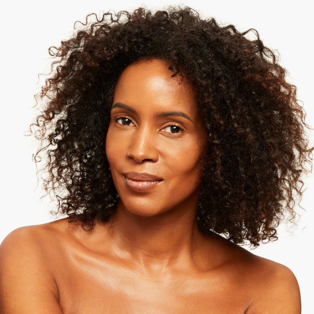 Synchro Skin Radiant Lifting Foundation