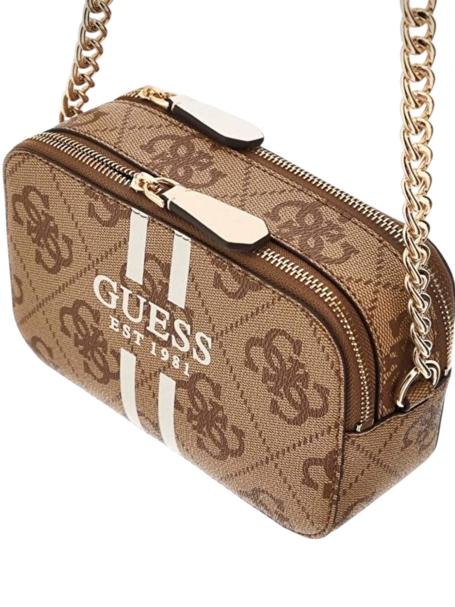 Beige handbag with gold chain strap and Guess logo on a white background. Guess, Monza Outlet, Monza Fashion, Shein Outlet
