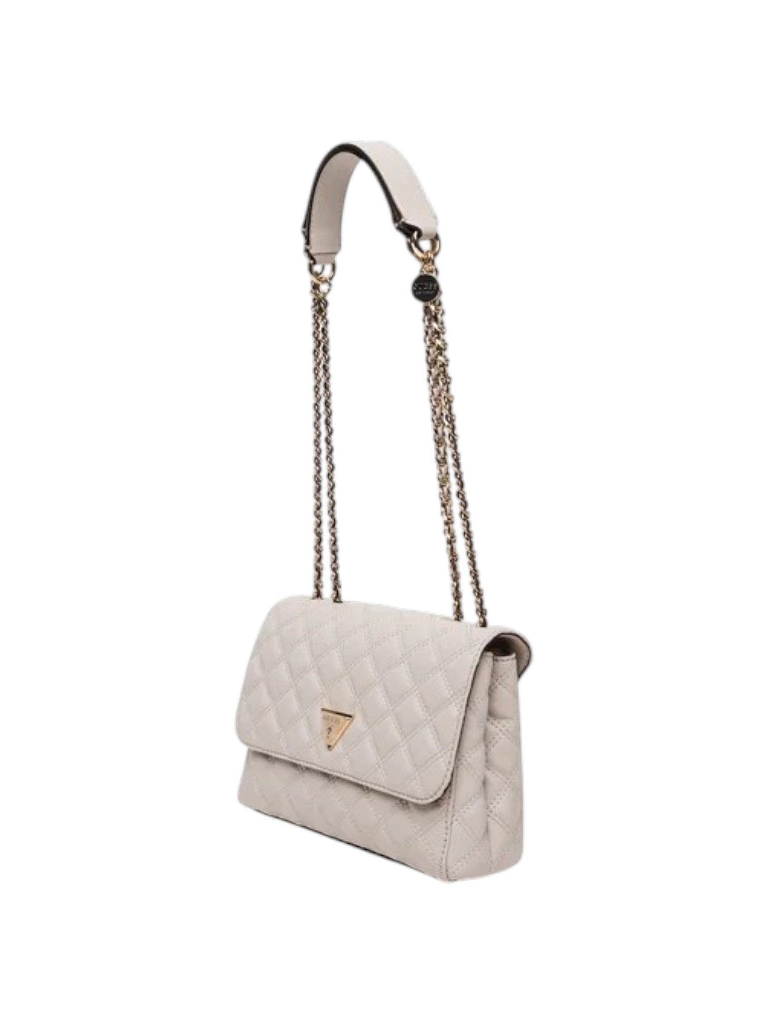 Quilted handbag with chain strap on a white background. Guess, Monza Outlet, Monza Fashion, Shein Outlet