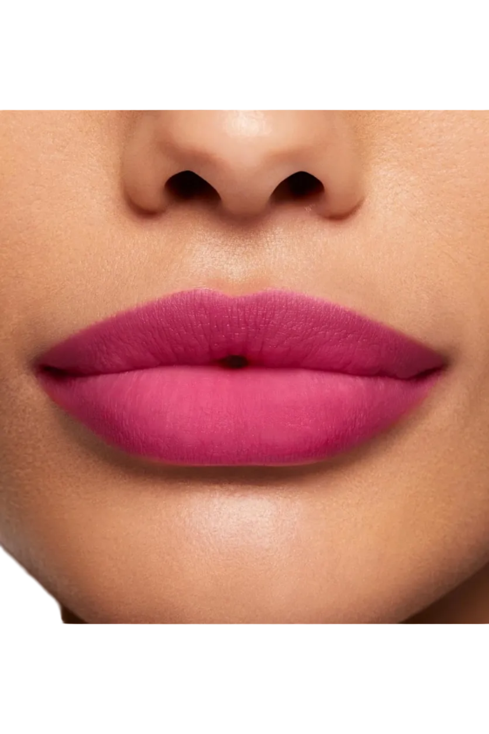 Close-up of a woman's lips with pink lipstick on a neutral background Monza fashion outlet, monza outlet, shein outlet, shien outlet cosmetics, makeup, perfume
