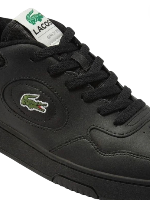 Black Lacoste sneaker with logo on a white background Lacoste Monza Outlet