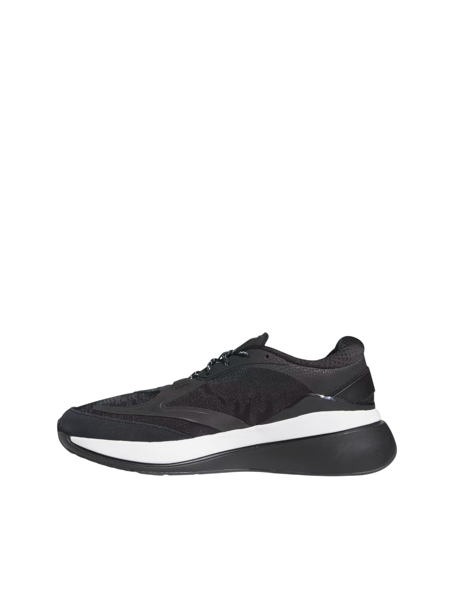 Black sneaker with a white sole on a white background. Adidas, Monza Outlet, Monza Fashion, Shein Outlet