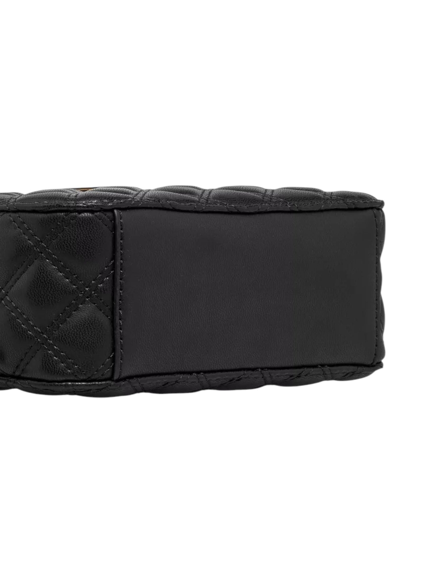 Black quilted leather belt on a white background. Guess, Monza Outlet, Monza Fashion, Shein Outlet