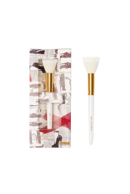 Makeup brush set with a decorative box on a white background. Pat McGrath Labs Monza Outlet