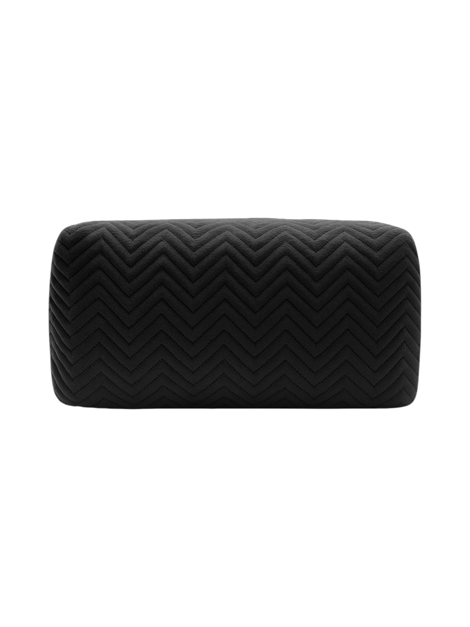 Black quilted clutch bag on a white background, Bvlgari, Bulgari, Monza Outlet, Monza Fashion, Shein Outlet