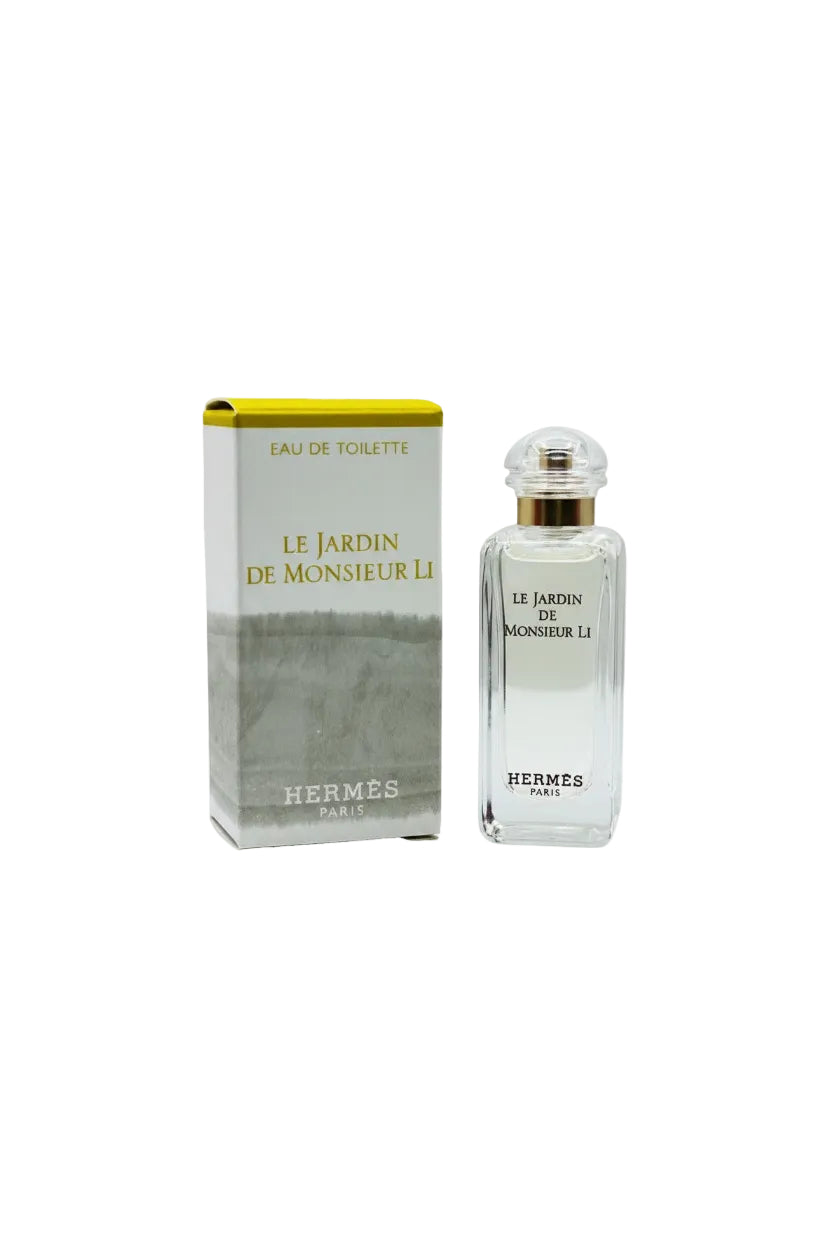 Hermes perfume bottle and packaging on a white background. Hermes, Monza Outlet, Monza Fashion, Shein Outlet