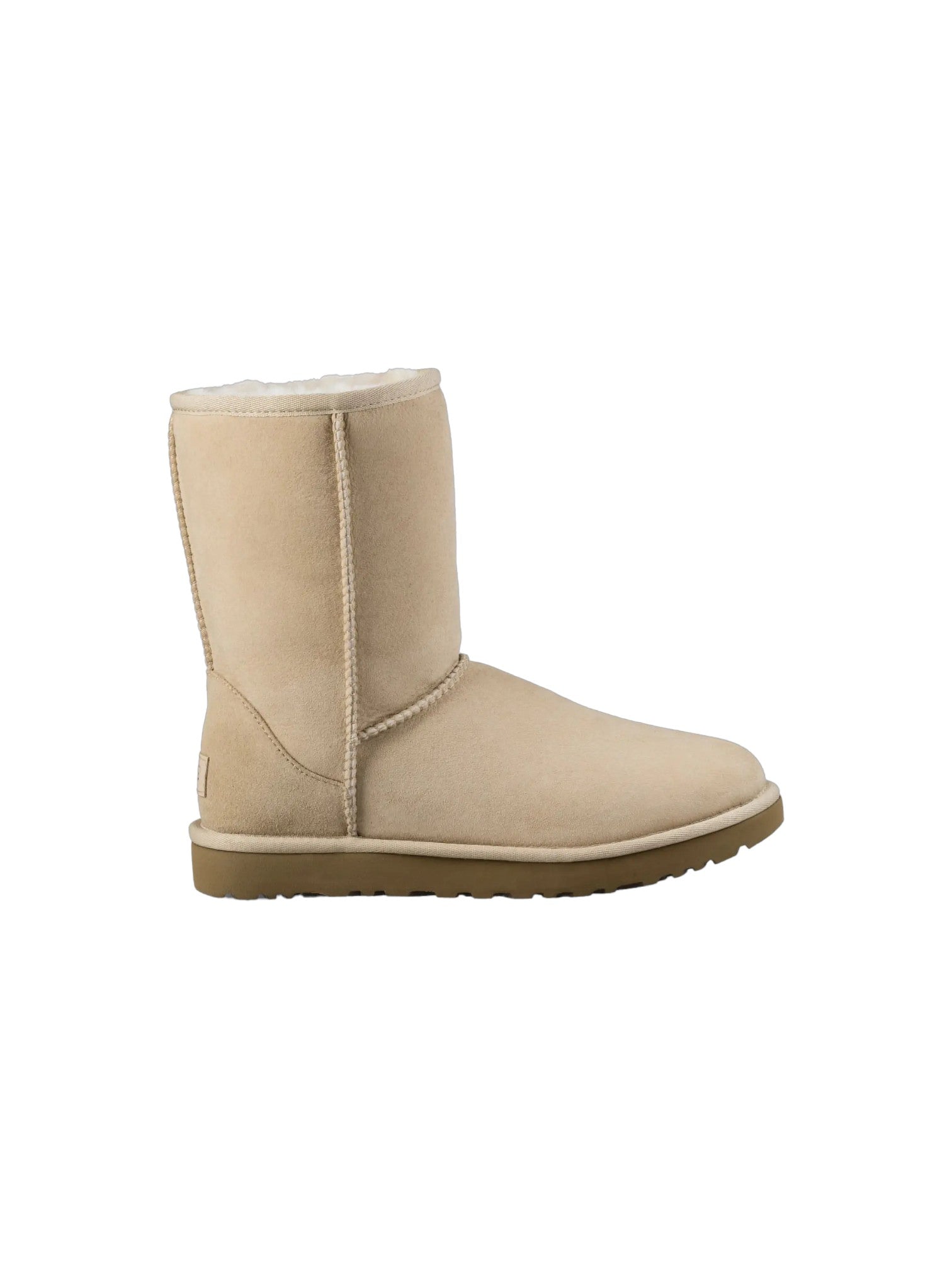 Beige winter boot on a white background. UGG, Monza Outlet, Monza Fashion, Shein Outlet