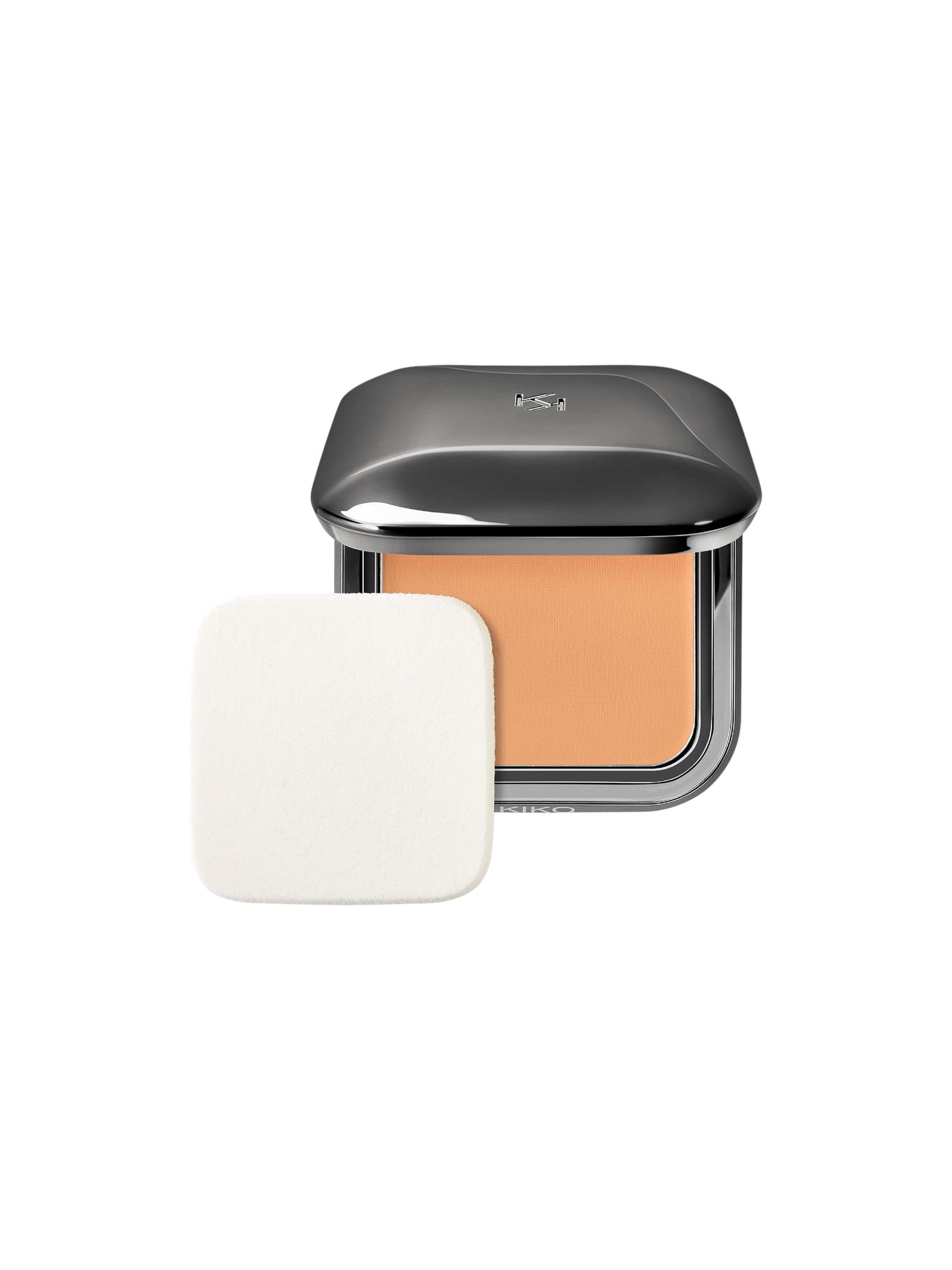 Compact powder in a silver case on a white background. Kiko Milano, Monza Outlet, Monza Fashion, Shein Outlet