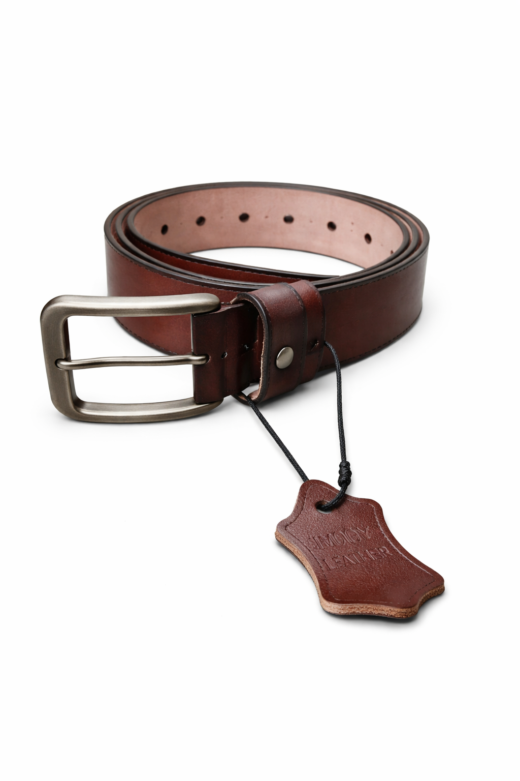 Brown leather belt with silver buckle on a white background. Monza Italy, Monza Outlet, Monza Fashion, Shein Outlet