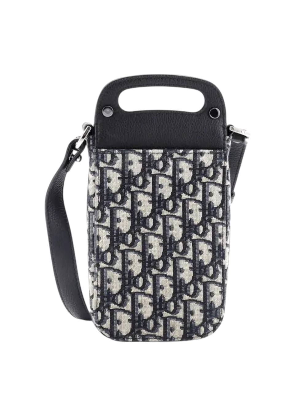 Black Saddle Vertical Phone Pouch