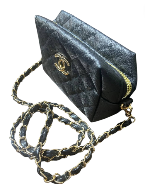 Diamond-Quilted Shoulder Bag