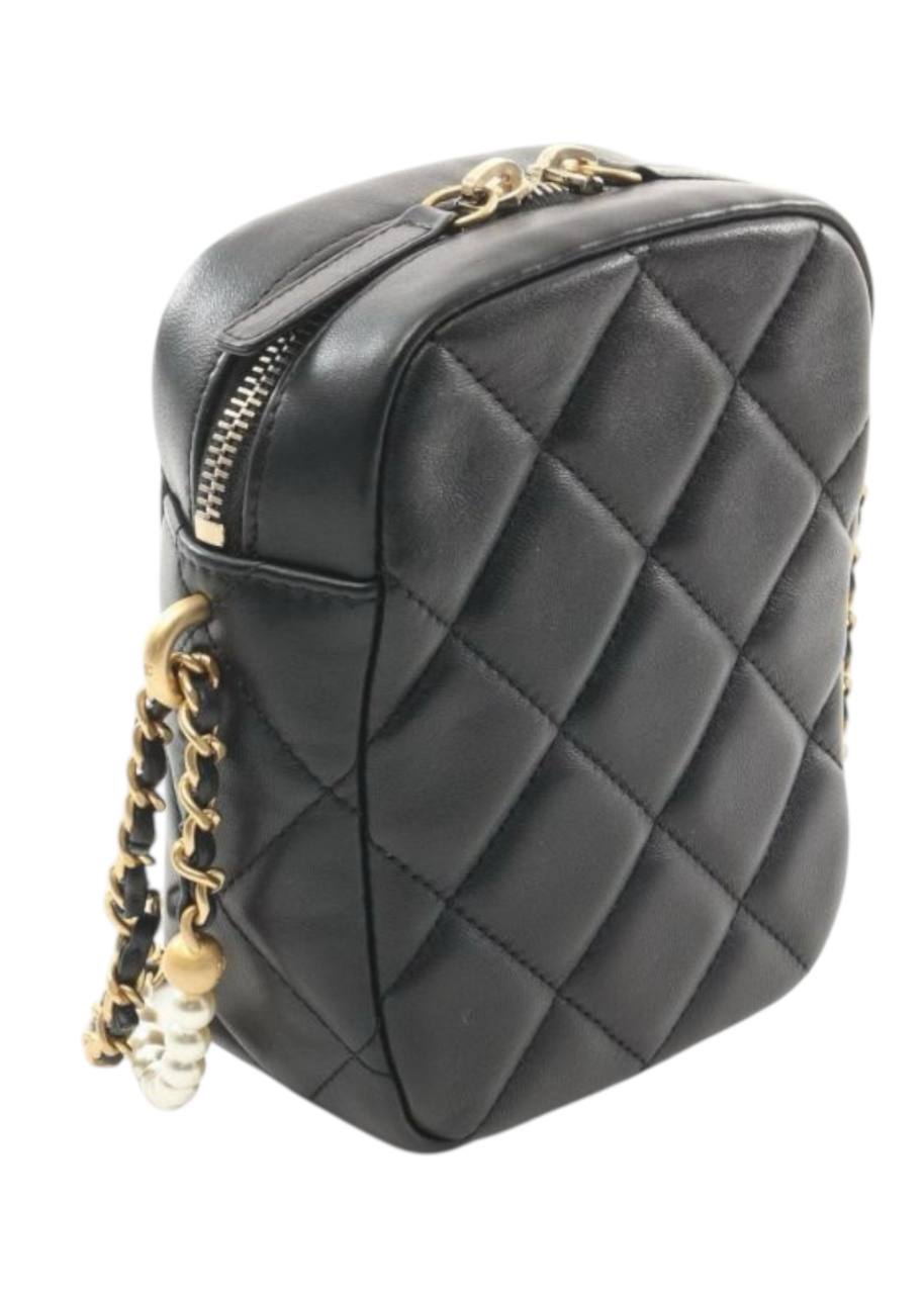 Diamond-Quilted Shoulder Bag