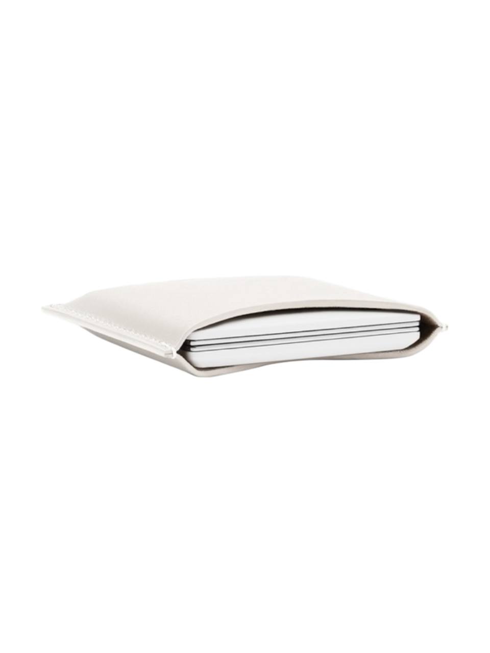 Le Poudrier Blanc