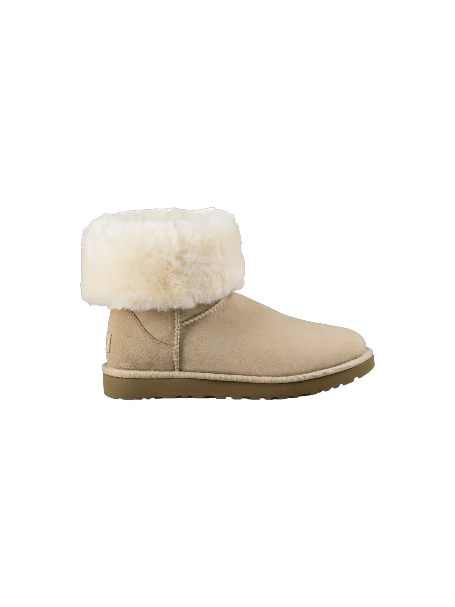 Beige boot with white fur trim on a white background. UGG, Monza Outlet, Monza Fashion, Shein Outlet