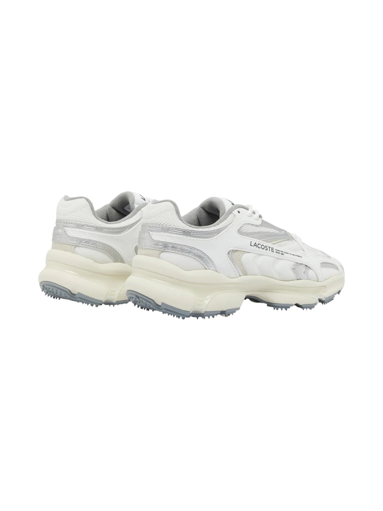 White sneakers with gray accents on a white background. Lacoste, Monza Outlet, Monza Fashion, Shein Outlet