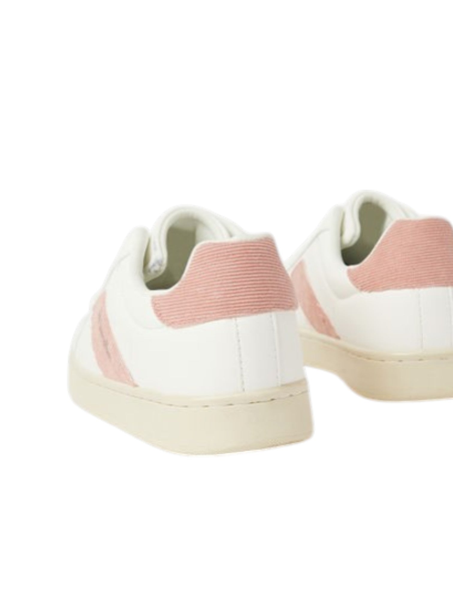 White sneakers with pink accents on a white background.  United Colors of Benetton, Monza Outlet, Monza Fashion, Shein Outlet 