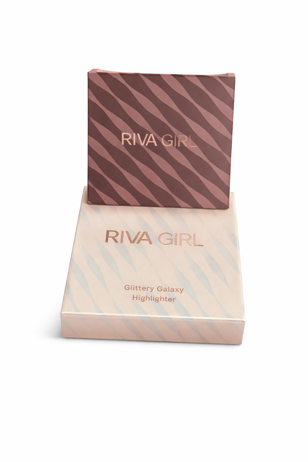 RIVA GIRL glittery galaxy highlighter packaging on a white background. Riva Girl, Monza Outlet, Monza Fashion, Shein Outlet 