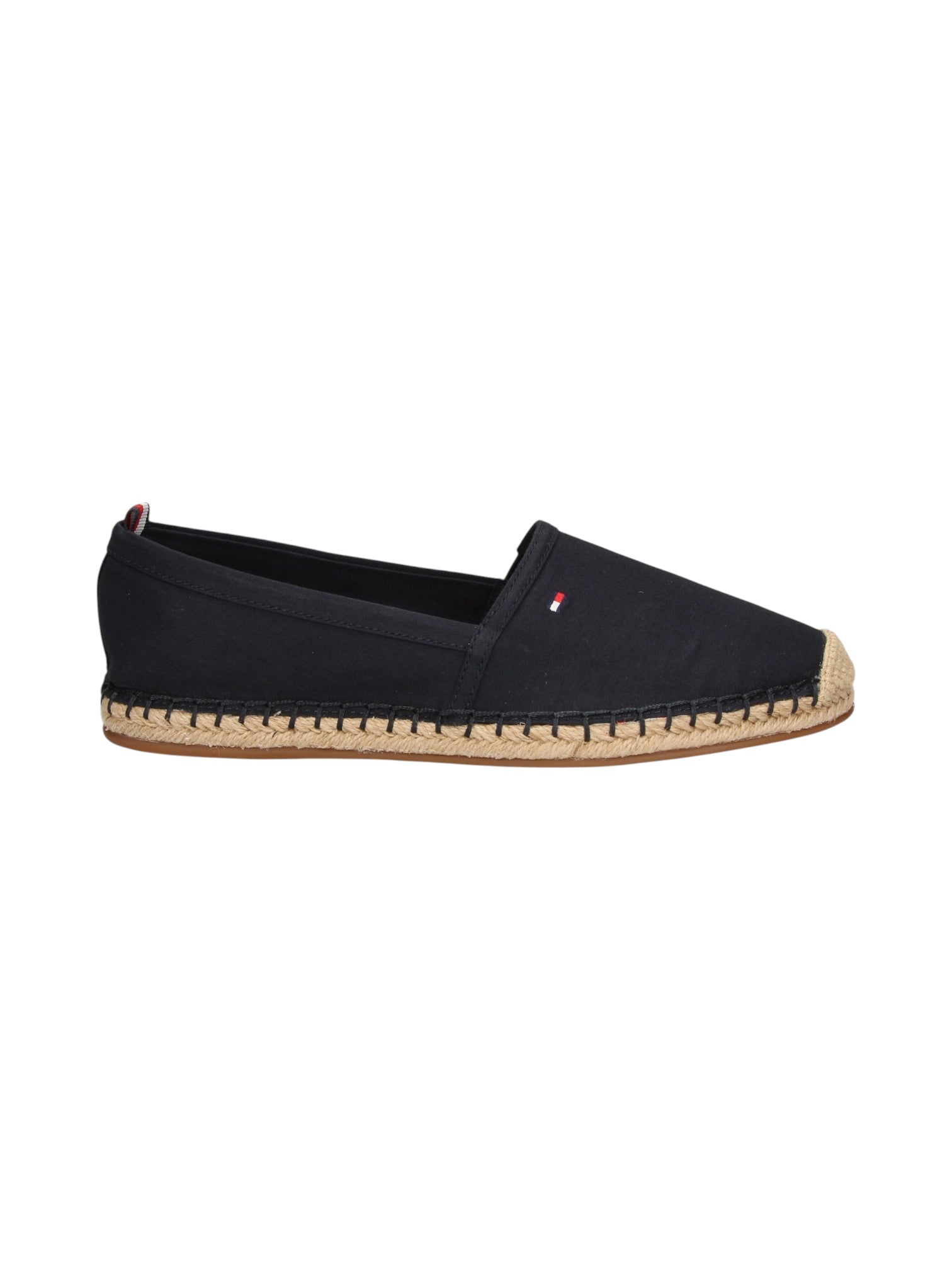 Pink flat shoe with a strap on a white background. Tommy Hilfiger, Monza Outlet, Monza Fashion, Shein Outlet