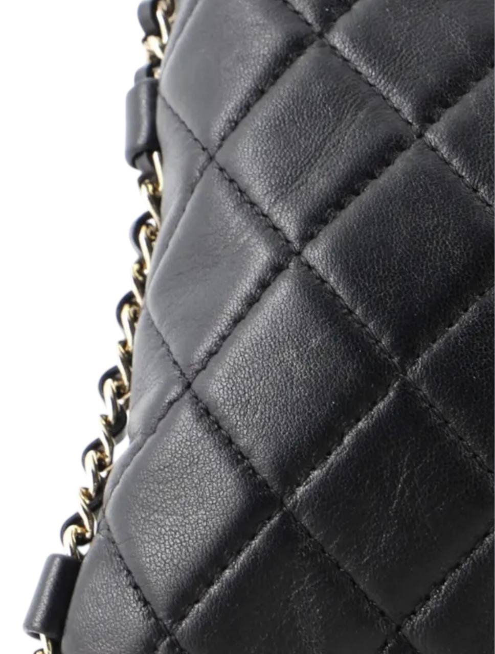 Diamond-Quilted Shoulder Bag
