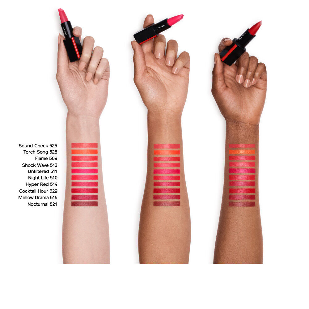 Three hands holding lipsticks with color swatches on arms against a white background. Shiseido, Monza Outlet, Monza Fashion, Shein Outlet