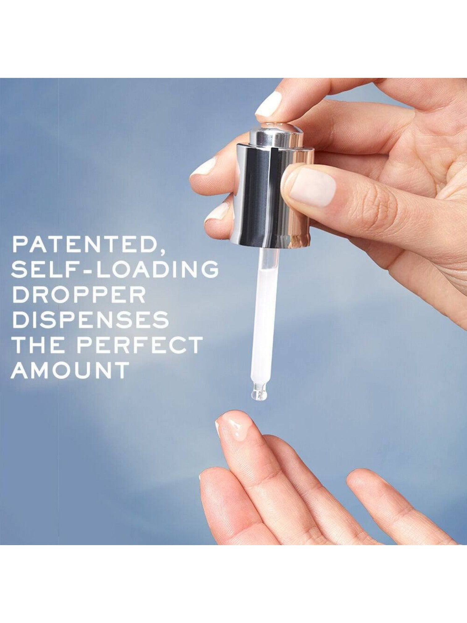 Patented self-loading dropper being held by a hand with a clear background. Lancome, Monza Outlet, Monza Fashion, Shein Outlet 